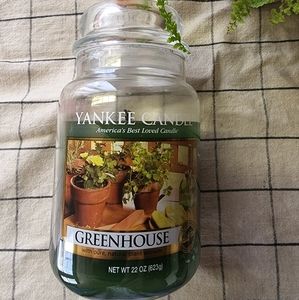 Discontinued Yankee Candle Greenhouse 22oz